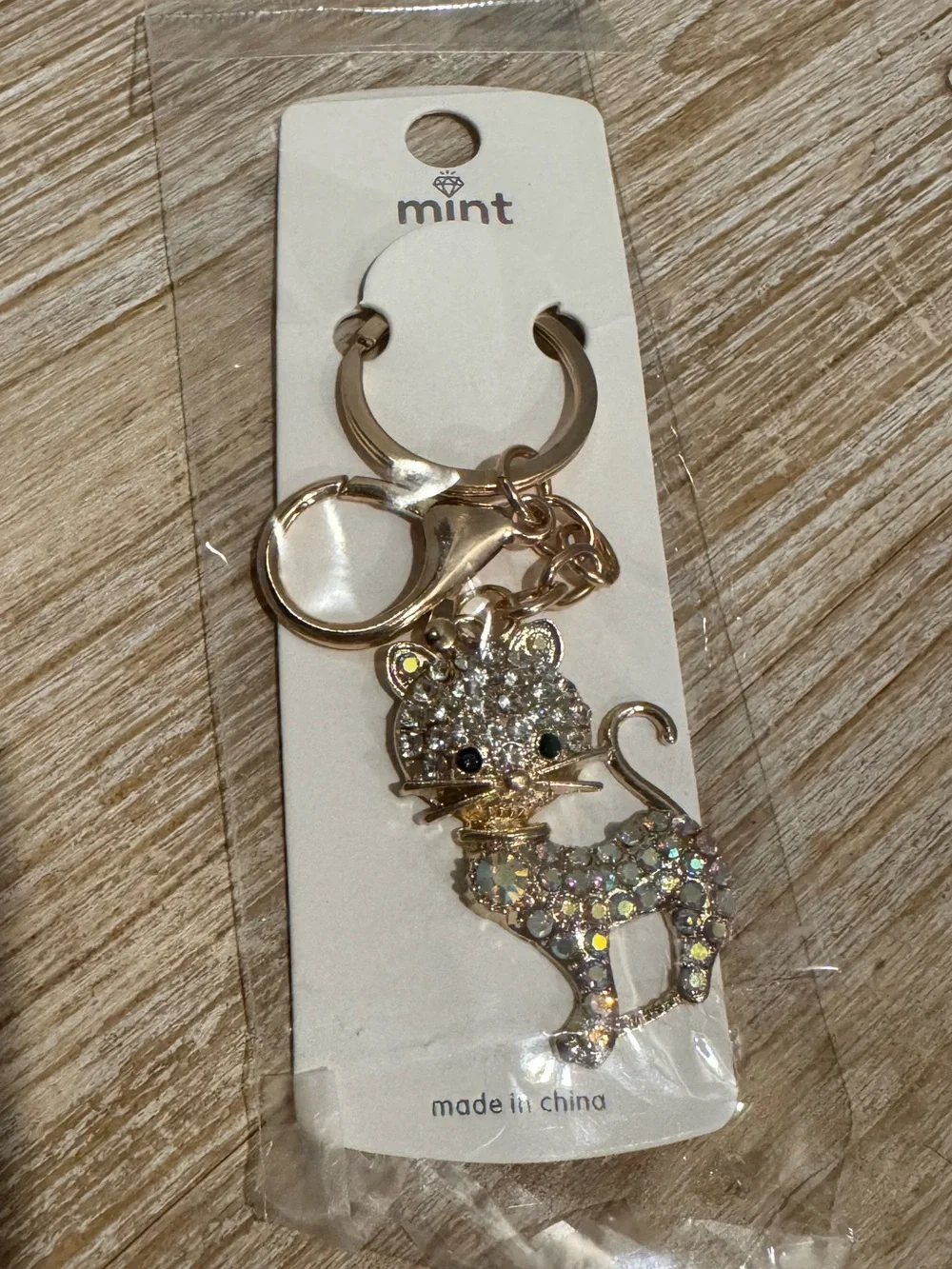 Gold-Tone Sparkling Cat Keychain